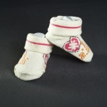 Kojenecké ponožky: smetanové